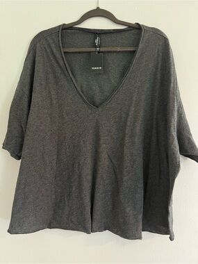 torrid Charcoal V-Neck Short Sleeve Tee